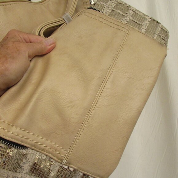 Marina Galanti Italian Large Tan & Sequin Adjustable Crossbody Strap 14" - Picture 10 of 11